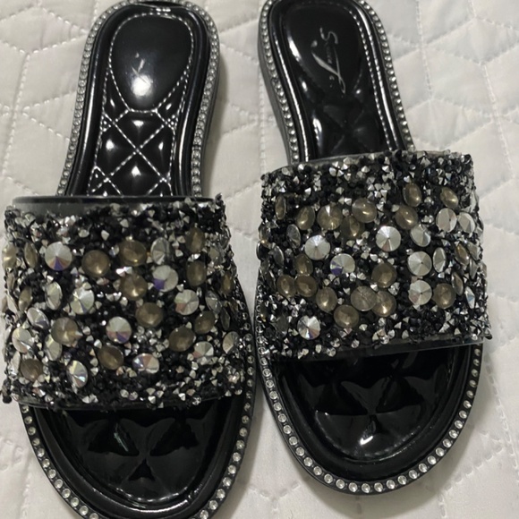 BLING SANDALS RED AND BLACK SIZE 8 - Picture 6 of 8